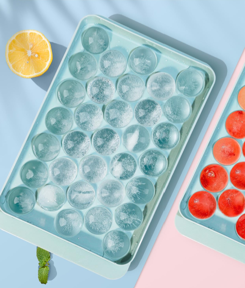 Round Ice Cube Tray with Lid and Bin